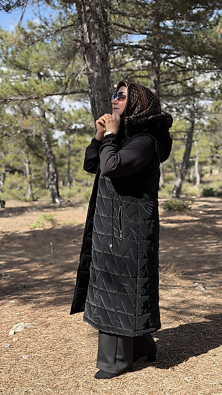 Çınar Özkan yelek