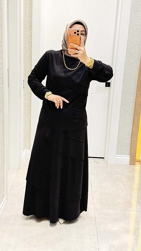 Hüma Sultan Etekli Takım Modal
