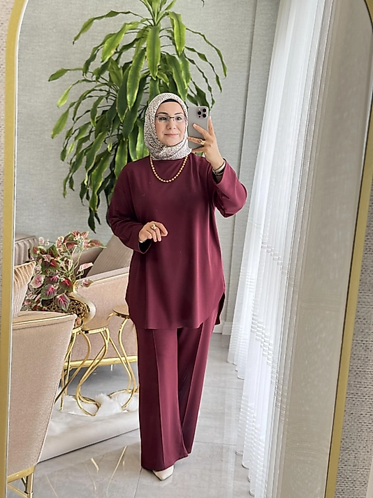 Hüma Sultan oysho takım